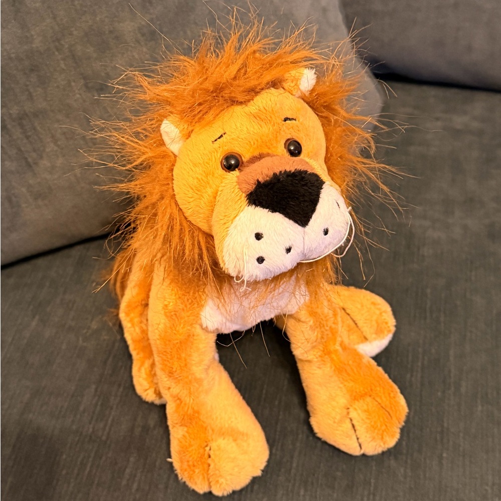 GANZ Webkinz CARAMEL LION HM175